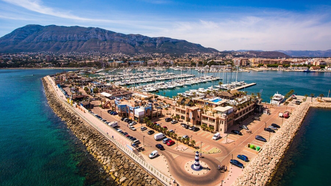 Photo of Others in Almadrava Beach
