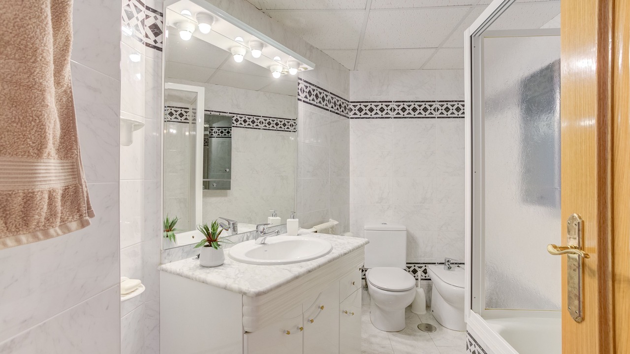 Photo of Bathroom in Raval Roig