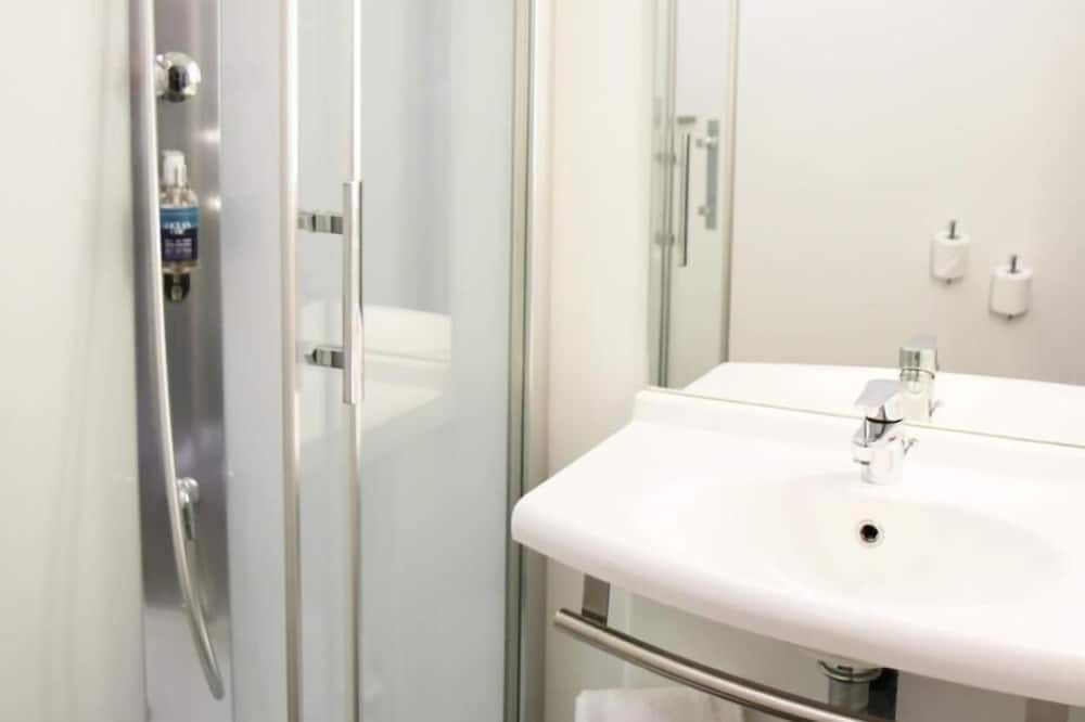 Photo of Bathroom in Bruguieres