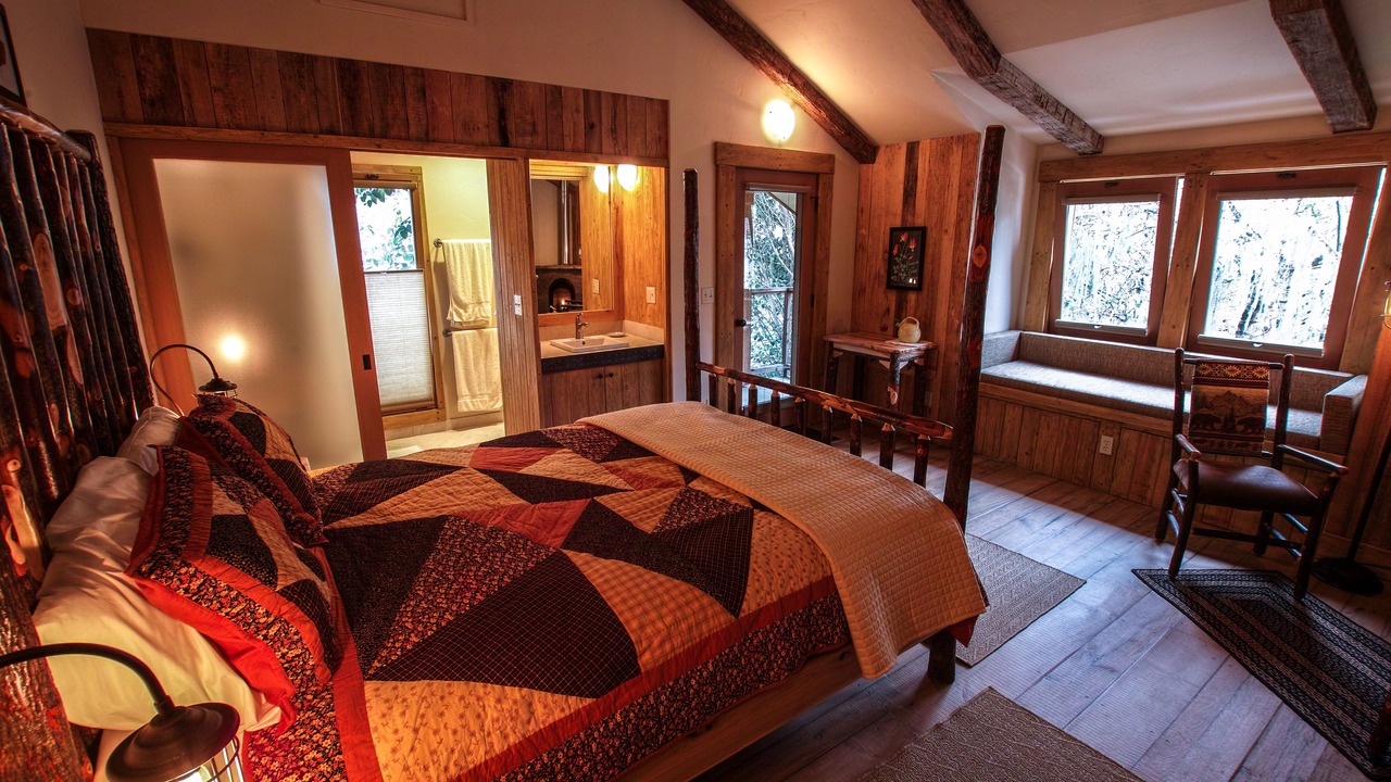 Photo of Bedroom in Cambria