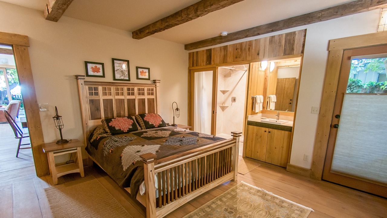 Photo of Bedroom in Cambria