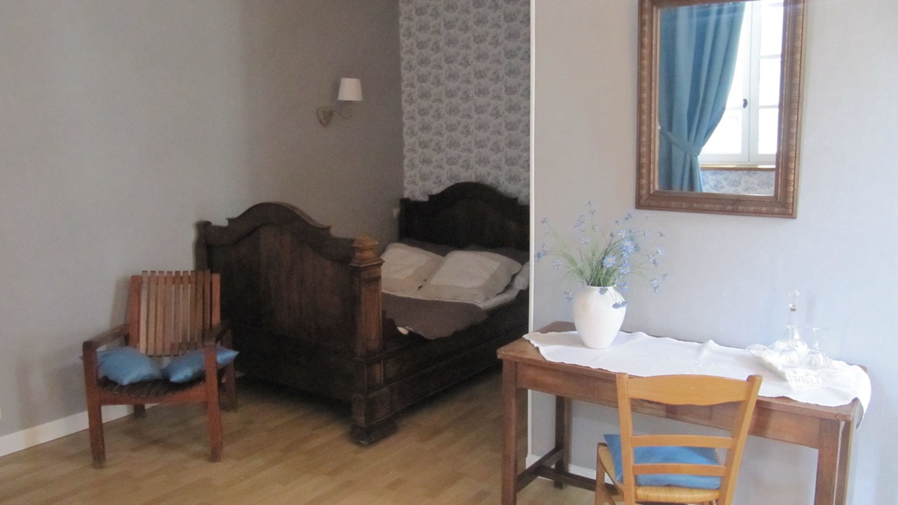 Photo of Bedroom in Caussens