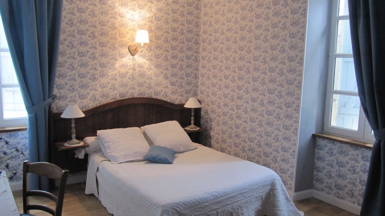 Photo of Bedroom in Caussens