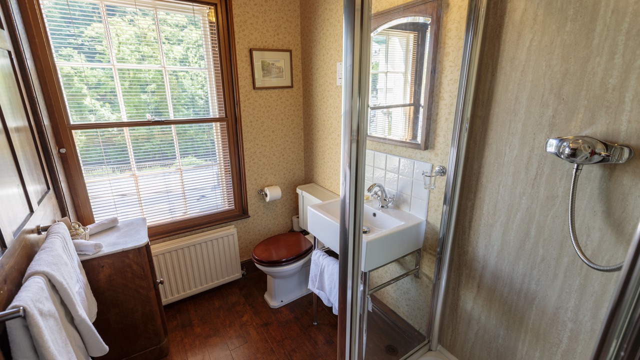 Photo of Bathroom in Matlock Bath
