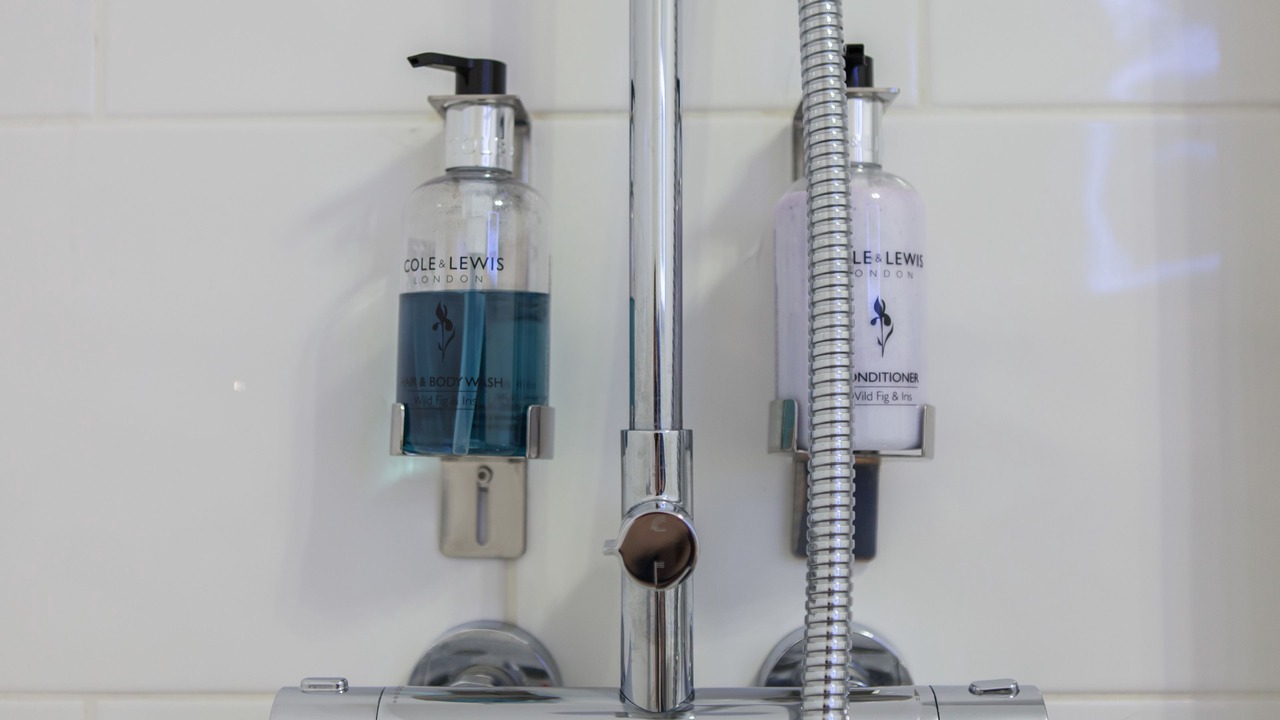 Photo of Bathroom in Duloch