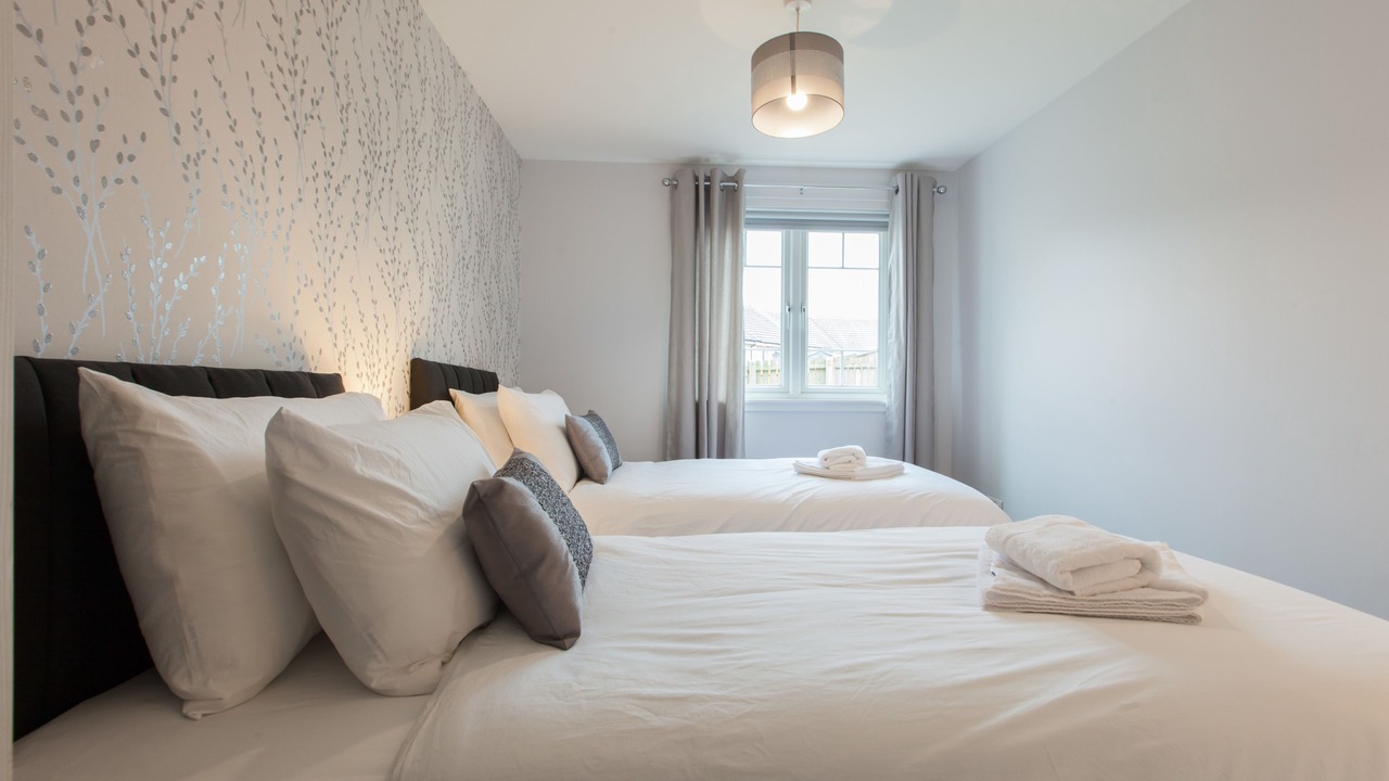 Photo of Others in Duloch