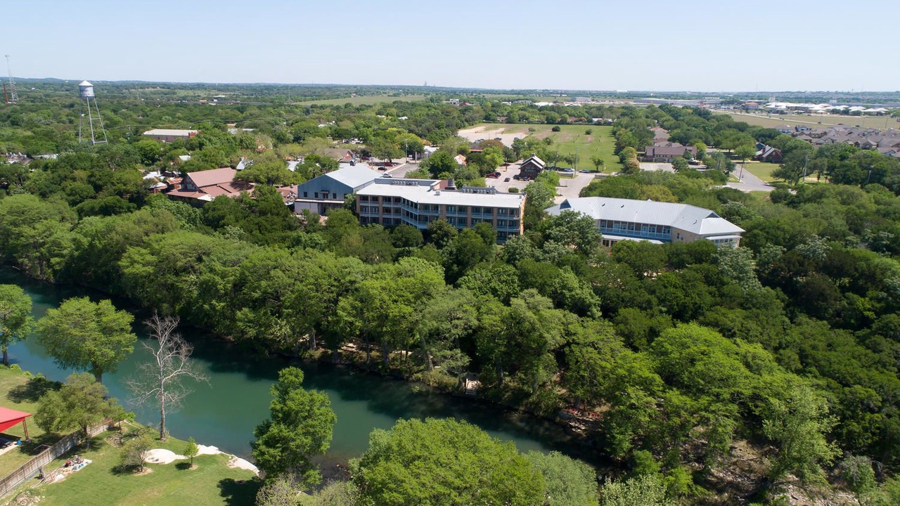 Photo of Others in Gruene