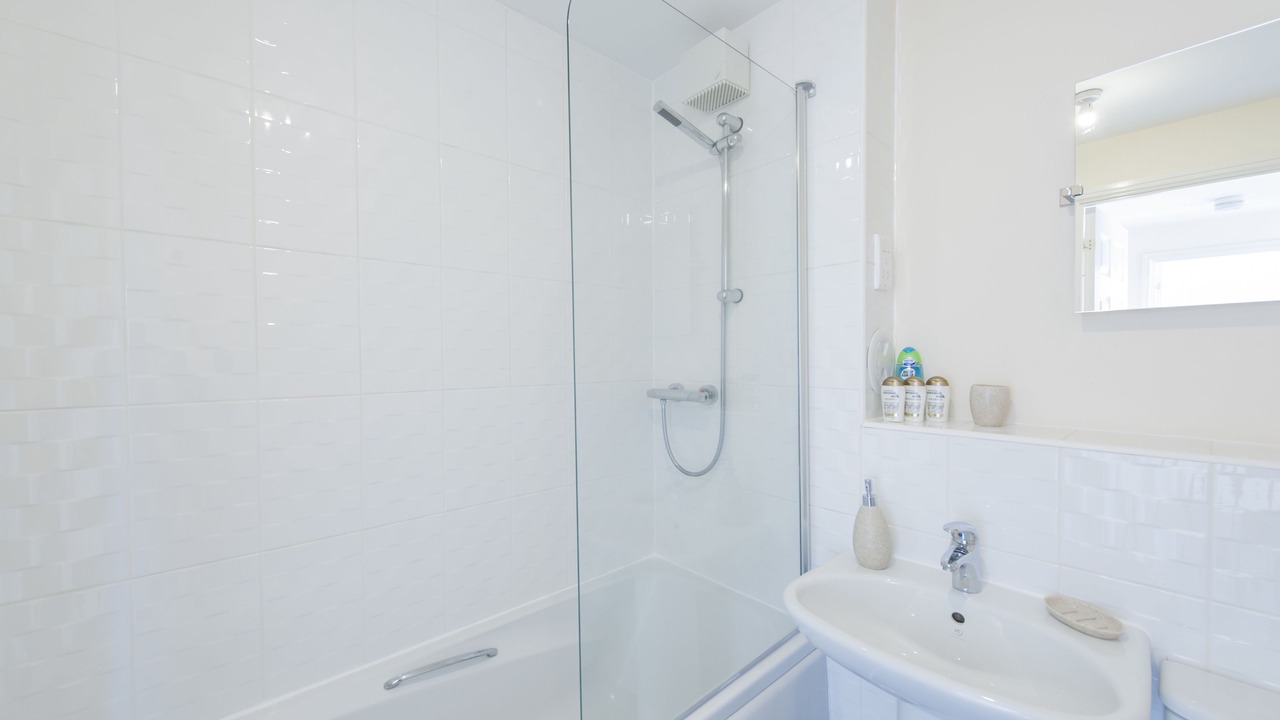 Photo of Bathroom in Duloch