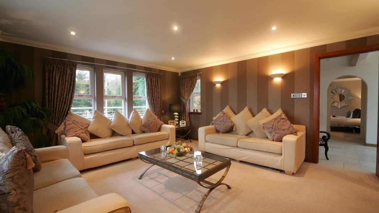 Photo of Others in Alloway