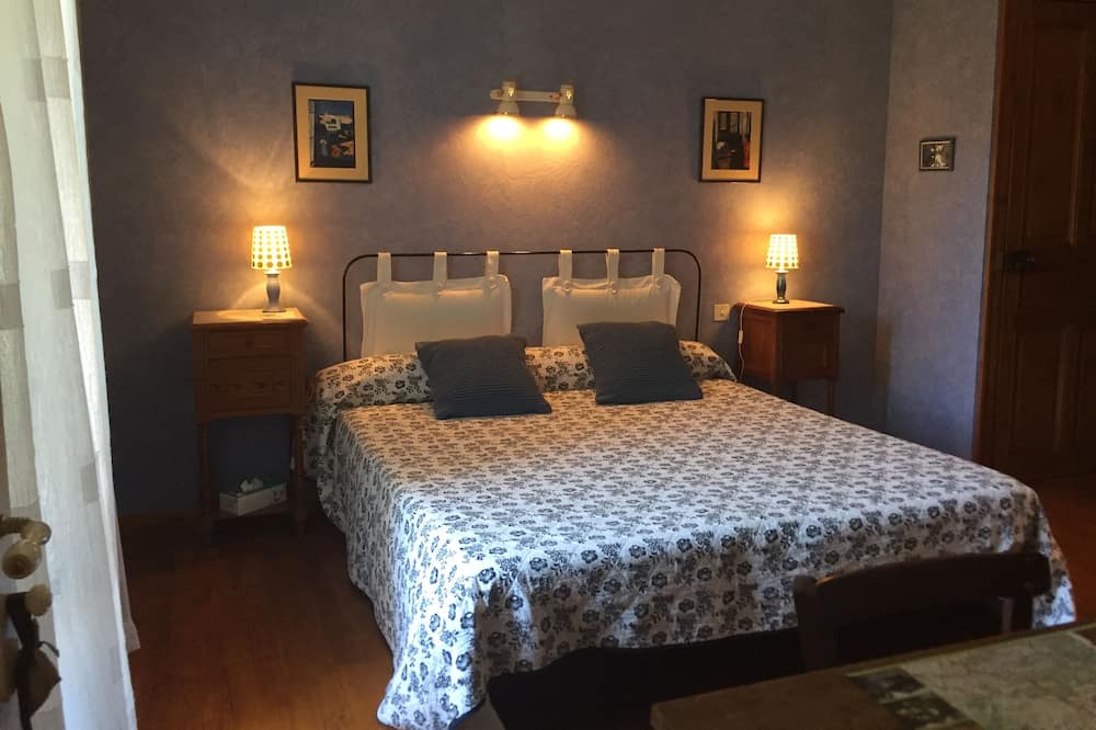 Photo of Bedroom in La Tour-Sur-Orb
