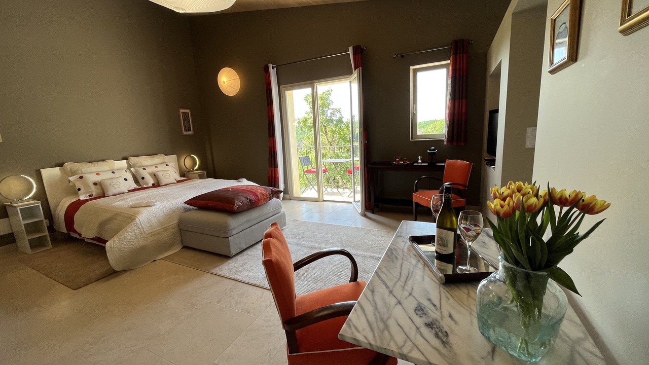 Photo of Others in Grimault