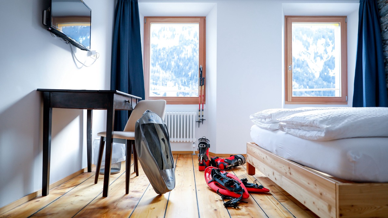 Photo of Bedroom in Airolo