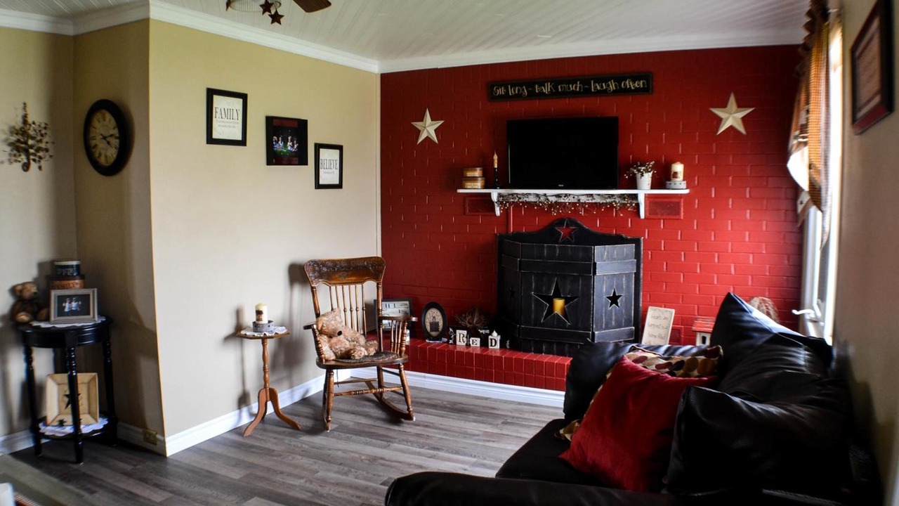 Photo of Livingroom in Clark's Harbour