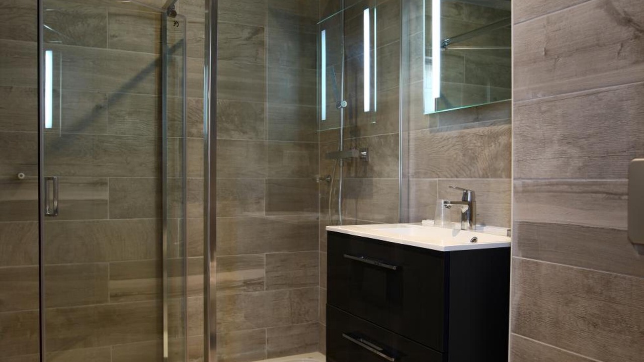 Photo of Others in Oeyreluy