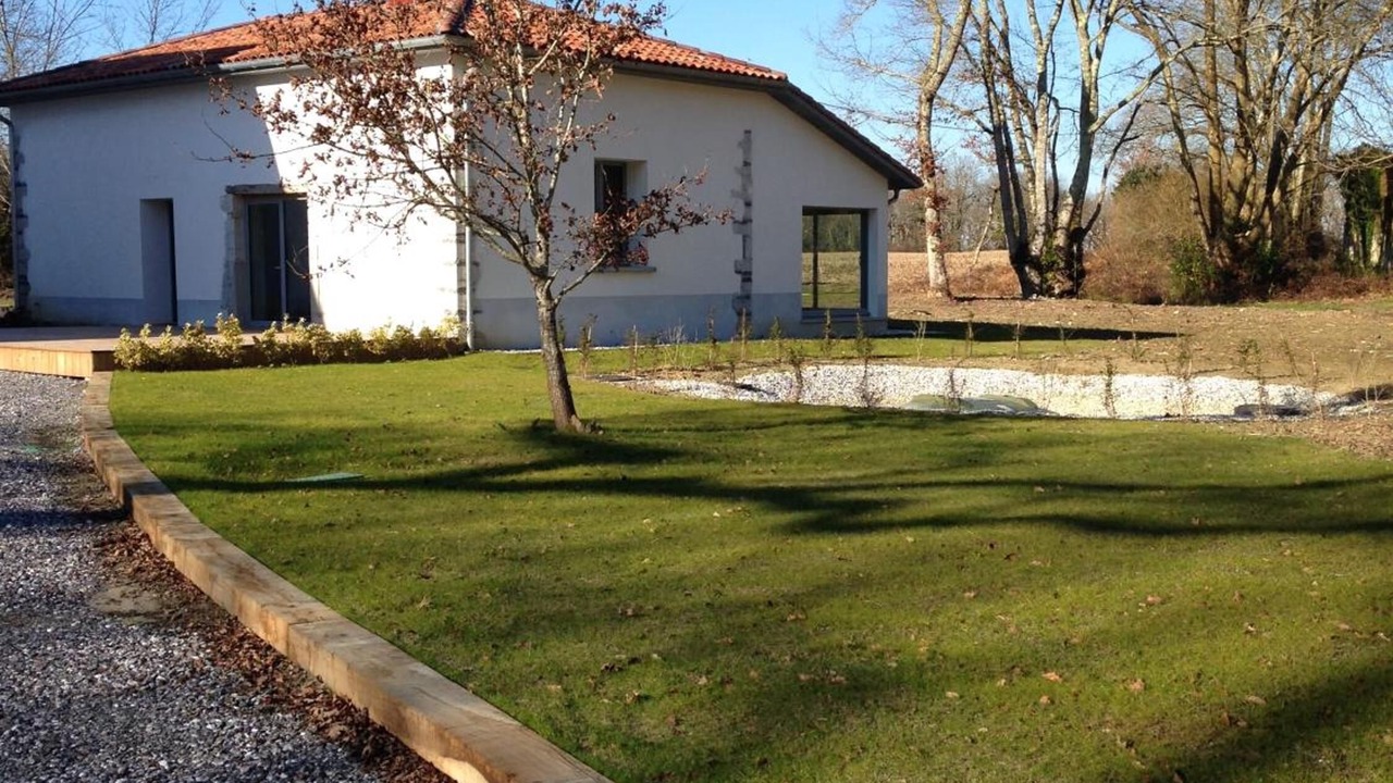 Photo of Outdoor in Oeyreluy