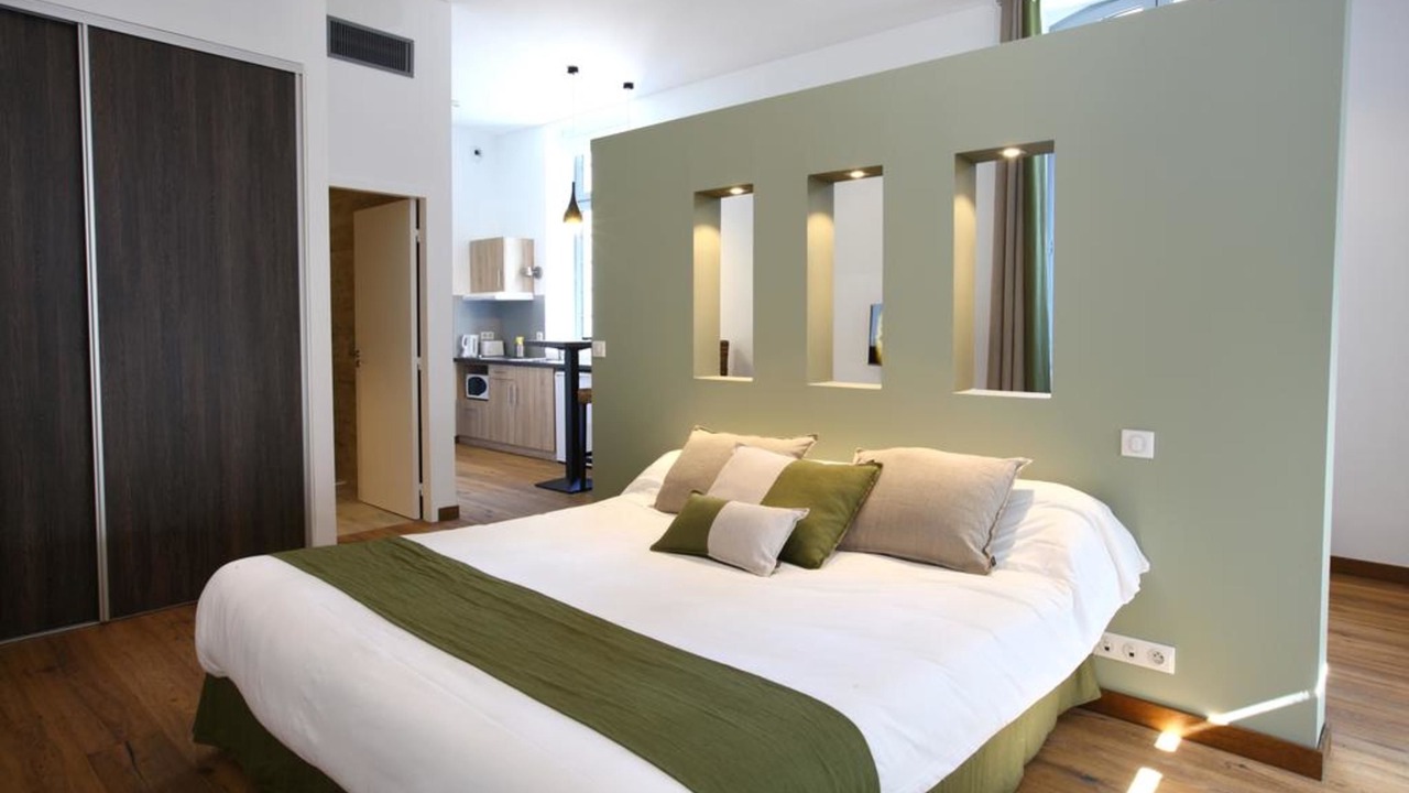 Photo of Bedroom in Oeyreluy