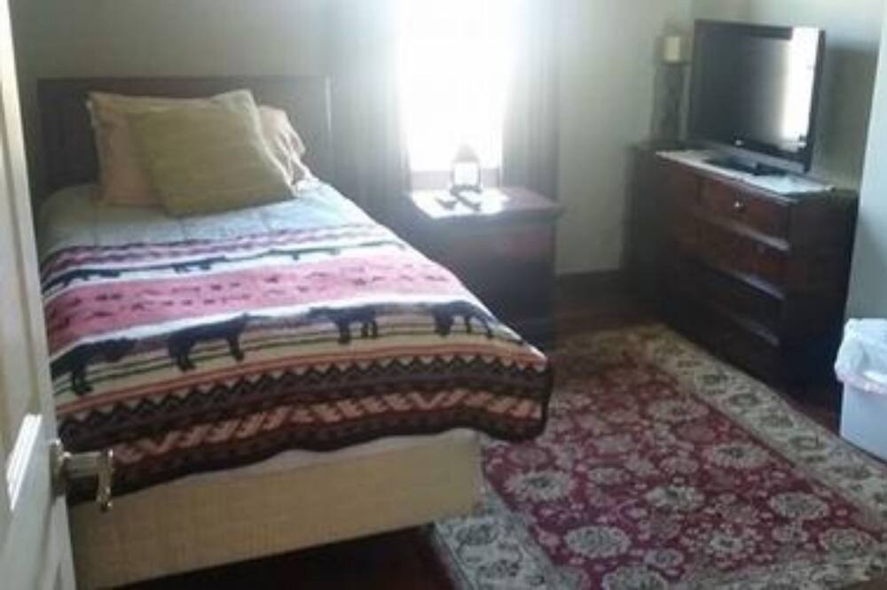 Photo of Bedroom in Buras-Triumph