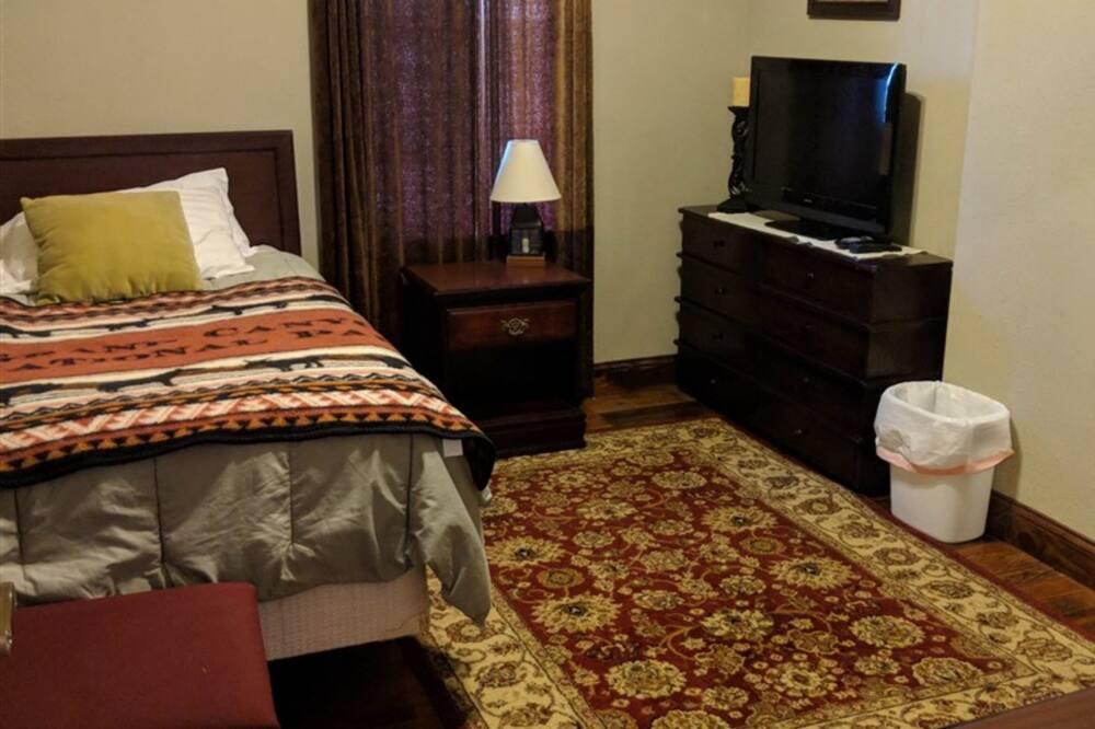 Photo of Bedroom in Buras-Triumph