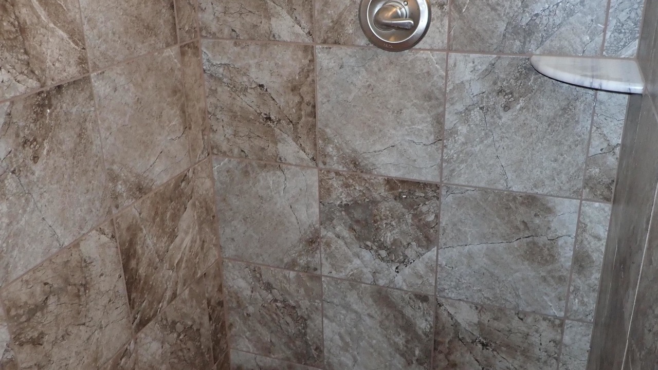 Photo of Bathroom in Lyons