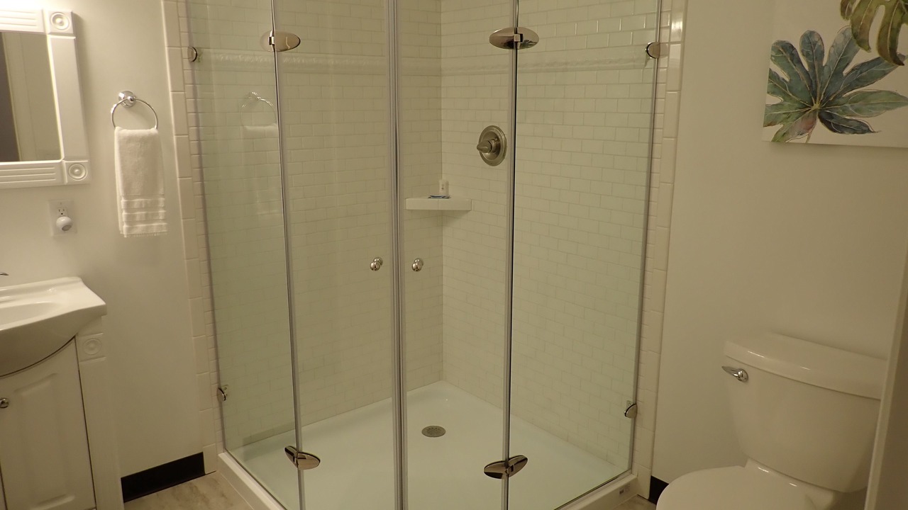 Photo of Bathroom in Lyons