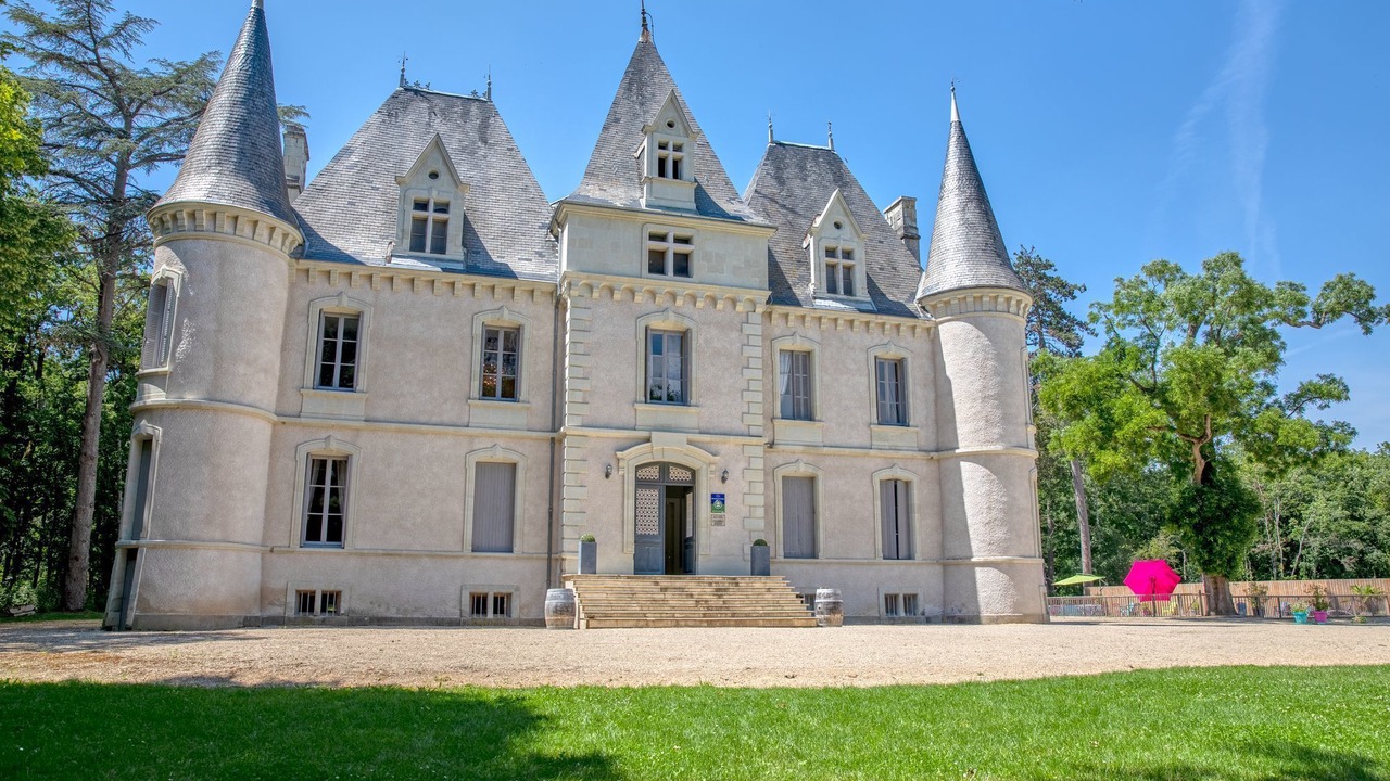 Photo of Outdoor in Vendeuvre-du-Poitou