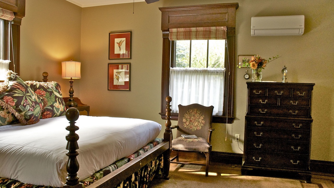 Photo of Others in Newport