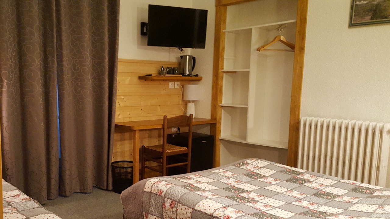 Photo of Bedroom in LʼArgentiere-la-Bessee