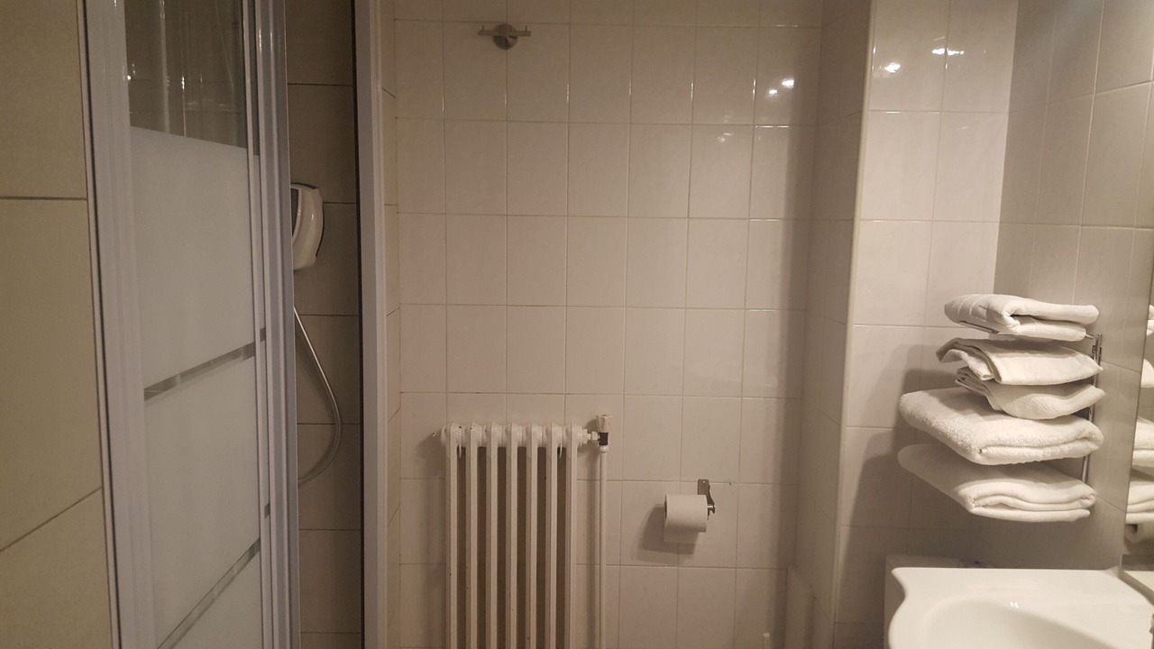 Photo of Bathroom in LʼArgentiere-la-Bessee