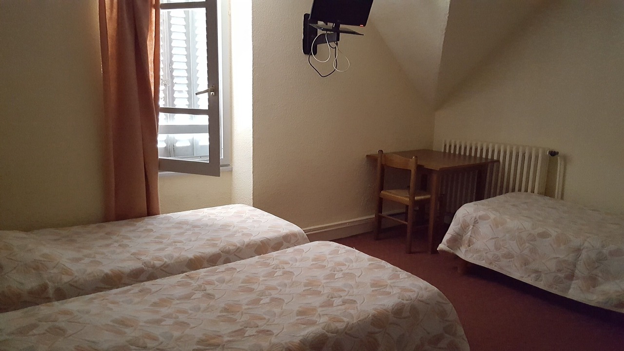 Photo of Bedroom in LʼArgentiere-la-Bessee