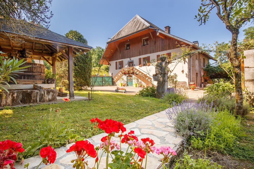 Photo of Outdoor in Sainte-Helene-sur-Isere