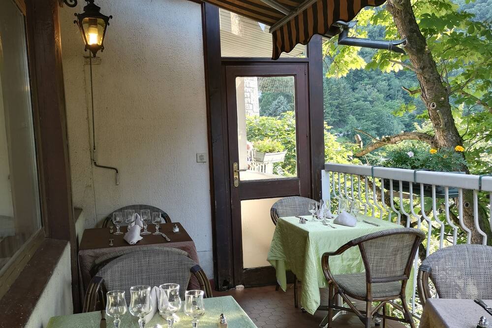 Photo of Patio Balcony in Saint-Nazaire-en-Royans