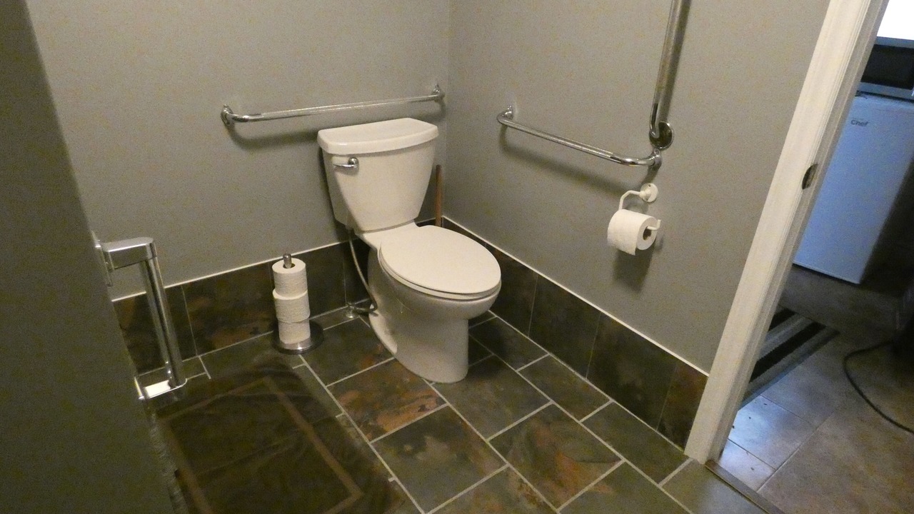 Photo of Bathroom in Colpoys Bay