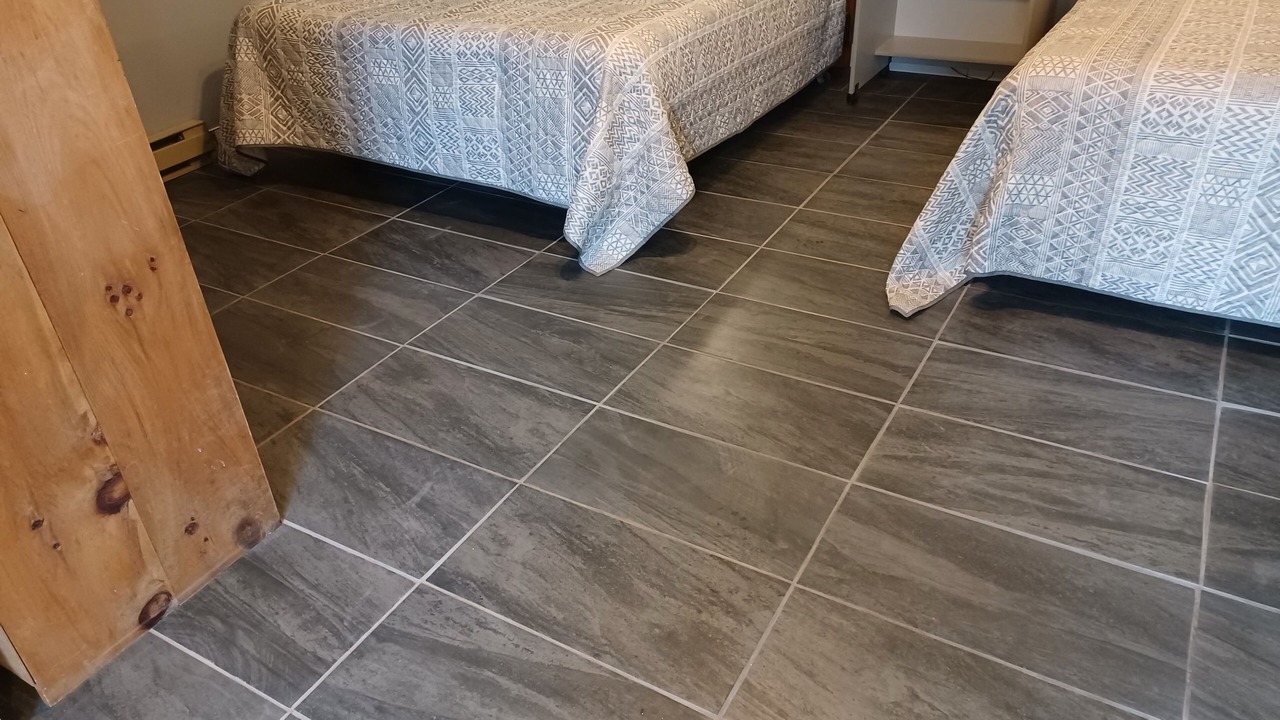 Photo of Bedroom in Colpoys Bay