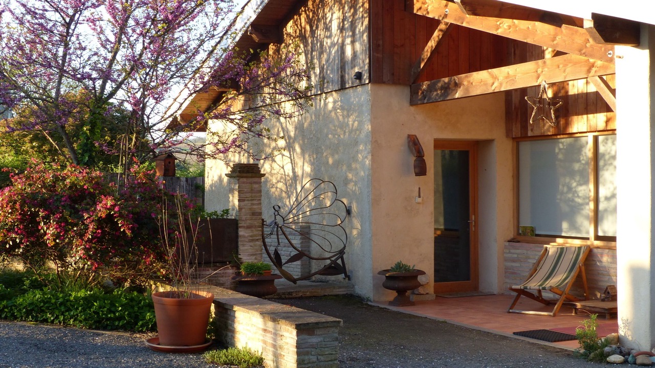 Photo of Outdoor in Parisot