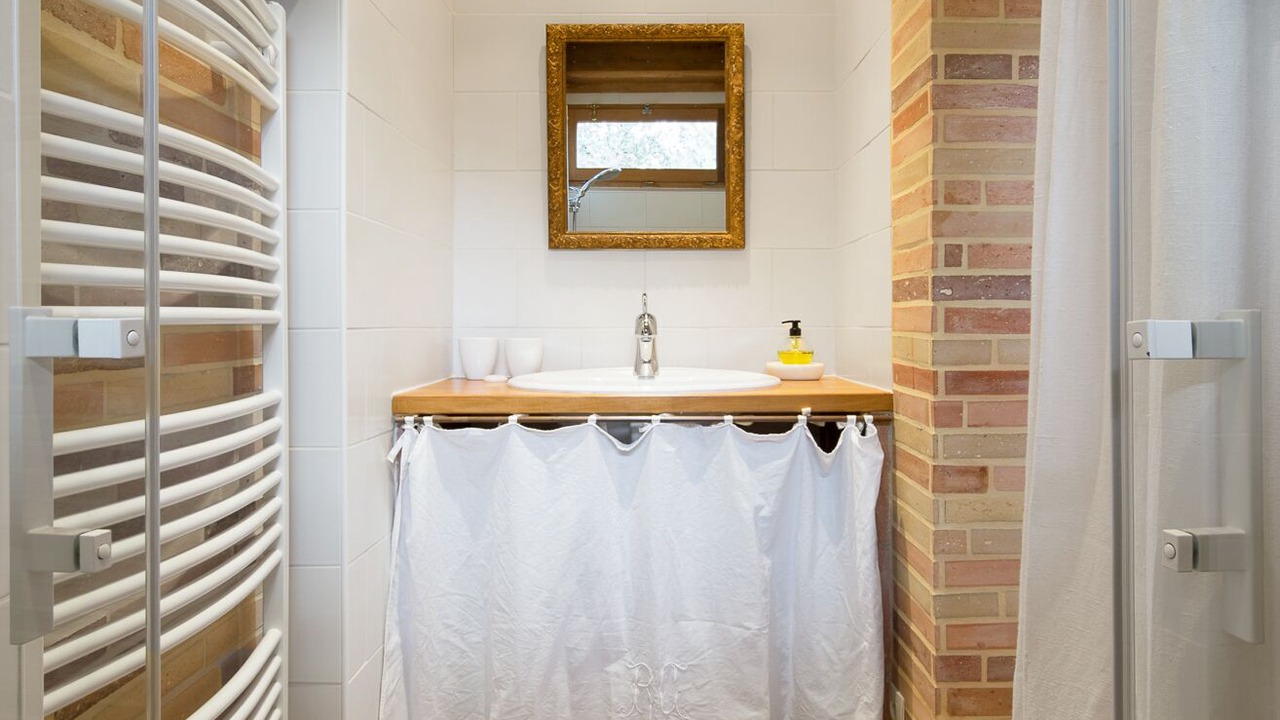 Photo of Bathroom in Parisot