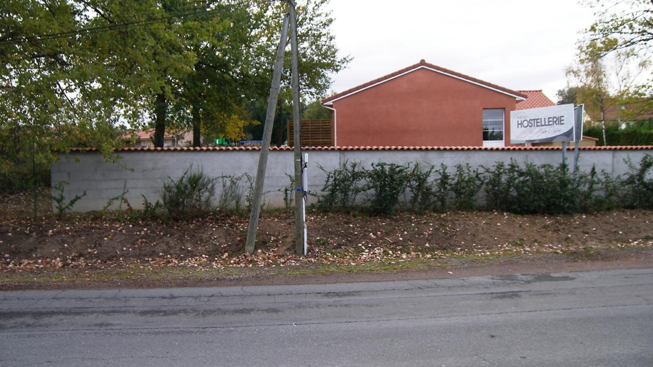 Photo of Outdoor in Montverdun