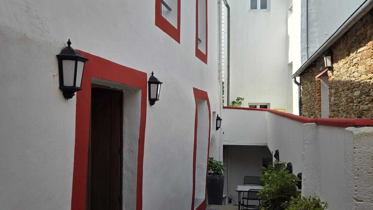Photo of Patio Balcony in Le Palais