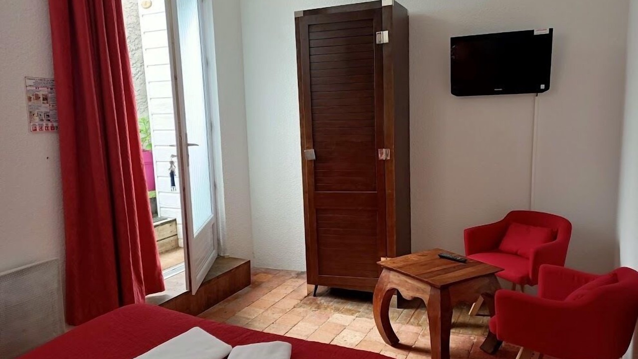 Photo of Bedroom in Le Palais