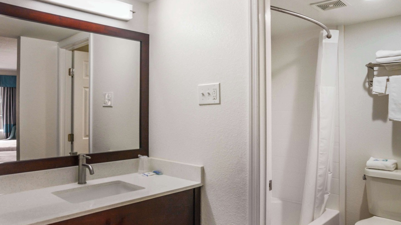 Photo of Bedroom in Milford