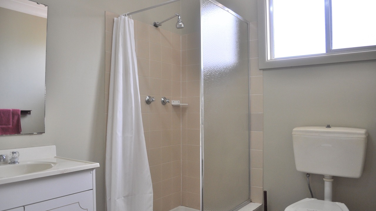 Photo of Bathroom in Coonabarabran