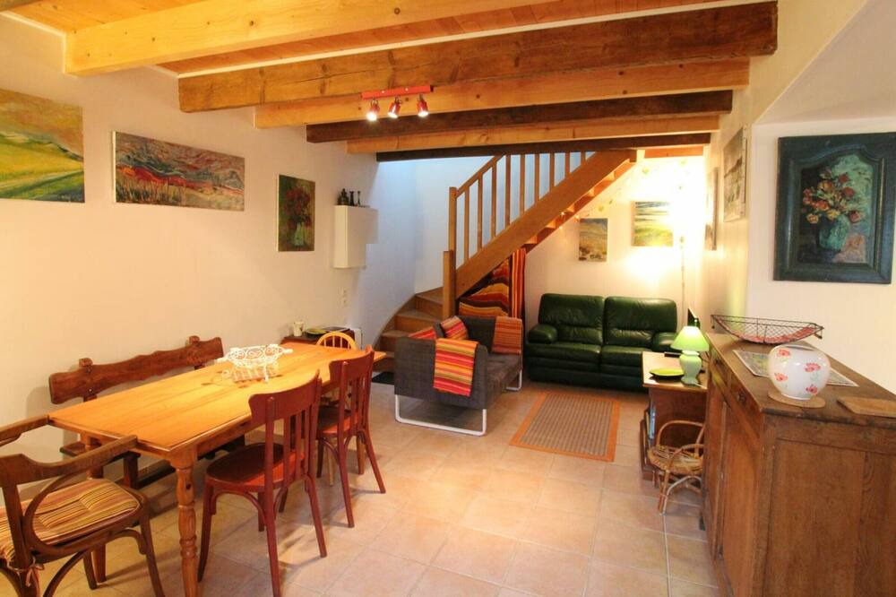 Photo of Livingroom in Annoville