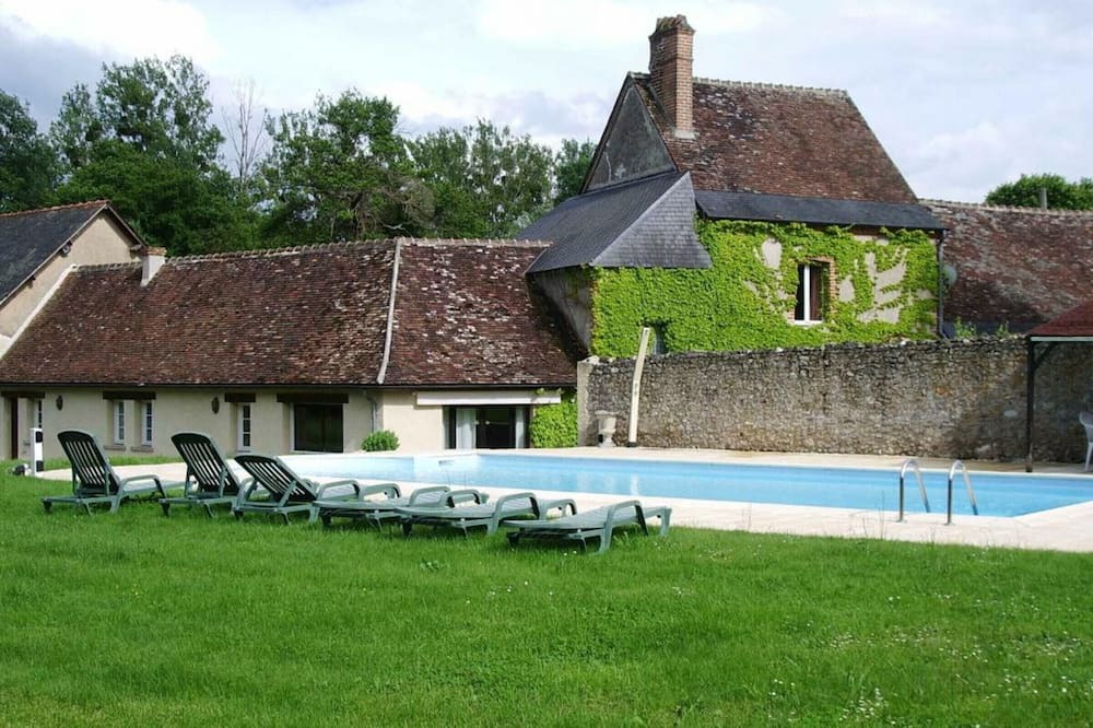 Photo of Outdoor in La Membrolle-sur-Choisille