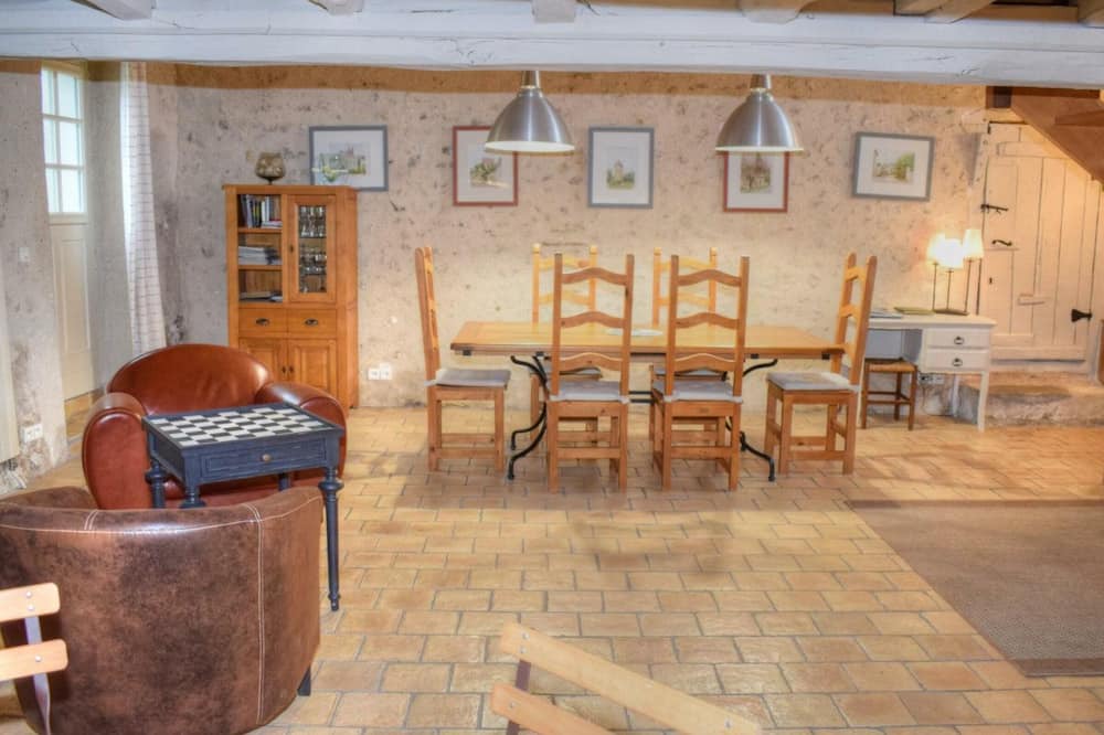 Photo of Livingroom in La Membrolle-sur-Choisille