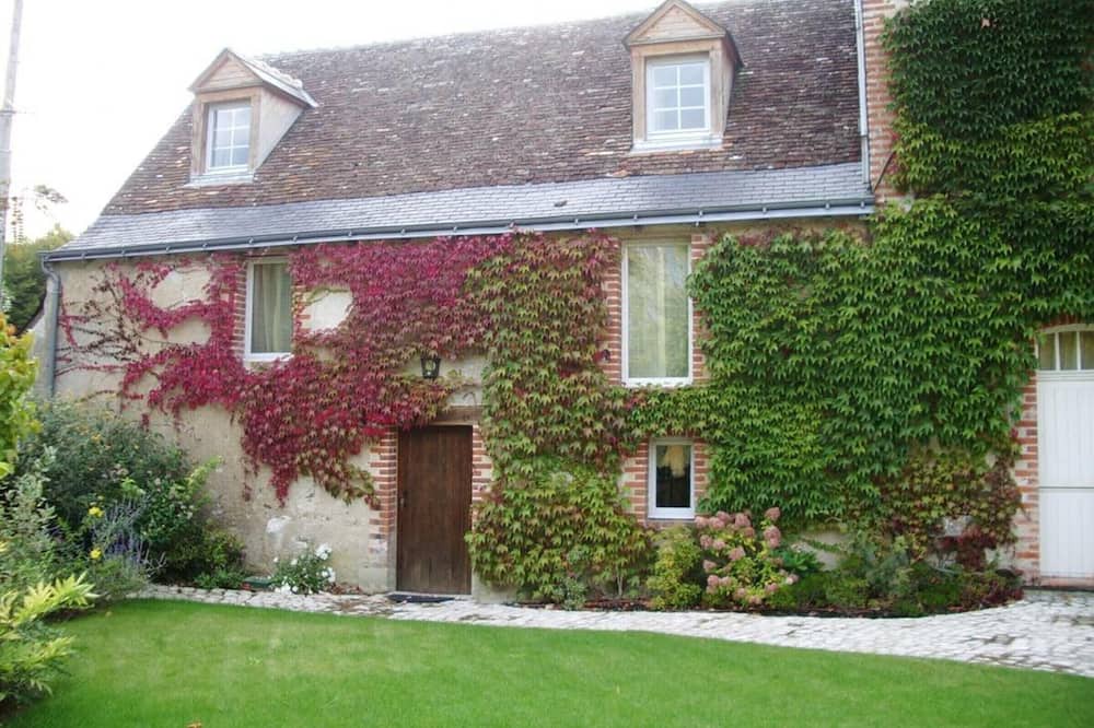 Photo of Outdoor in La Membrolle-sur-Choisille