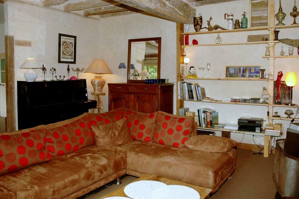 Photo of Livingroom in Continvoir