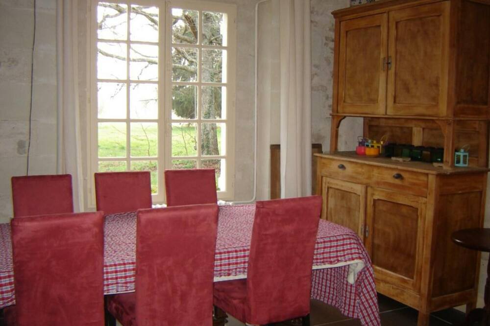 Photo of Kitchen in Continvoir