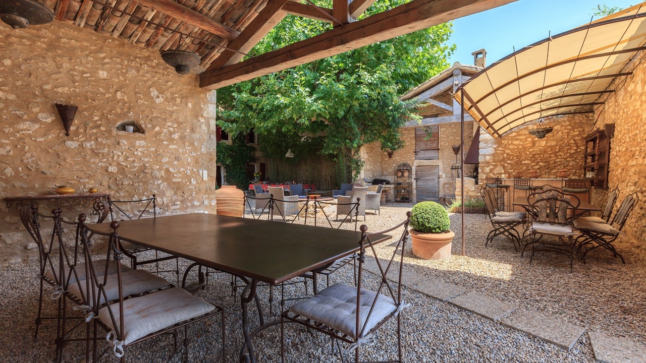 Photo of Outdoor in Robion