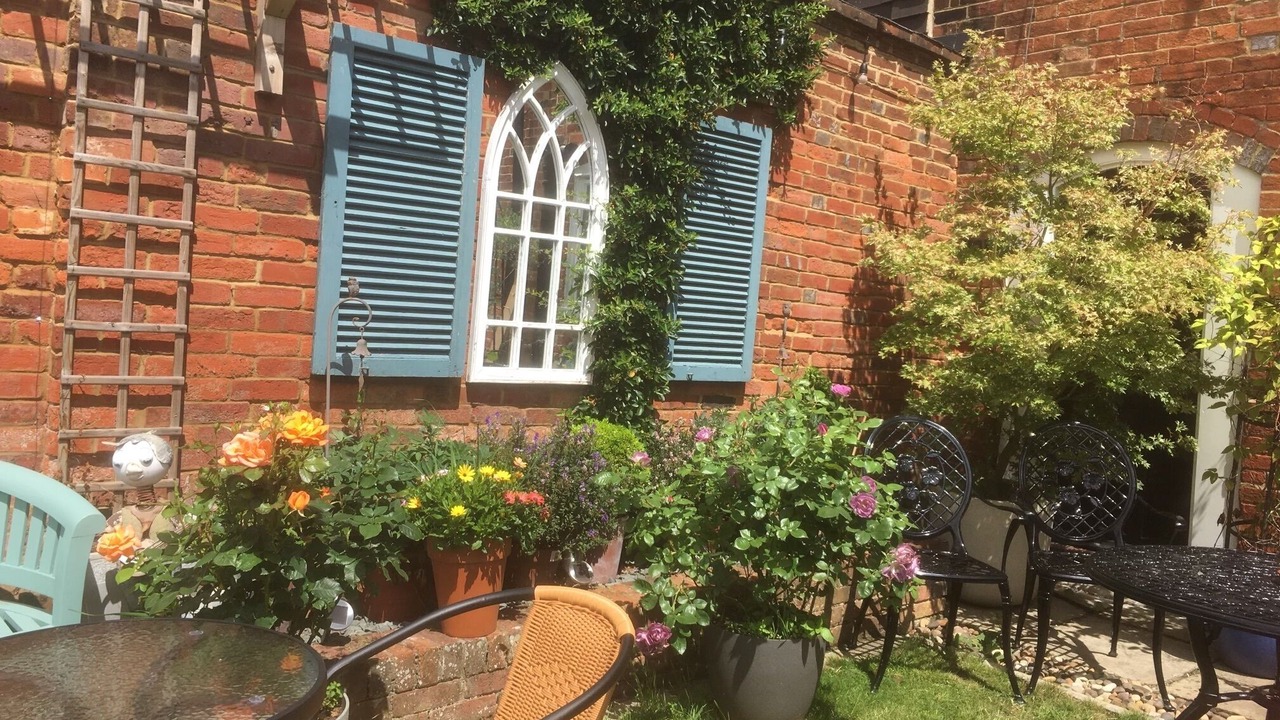 Photo of Patio Balcony in Romsey