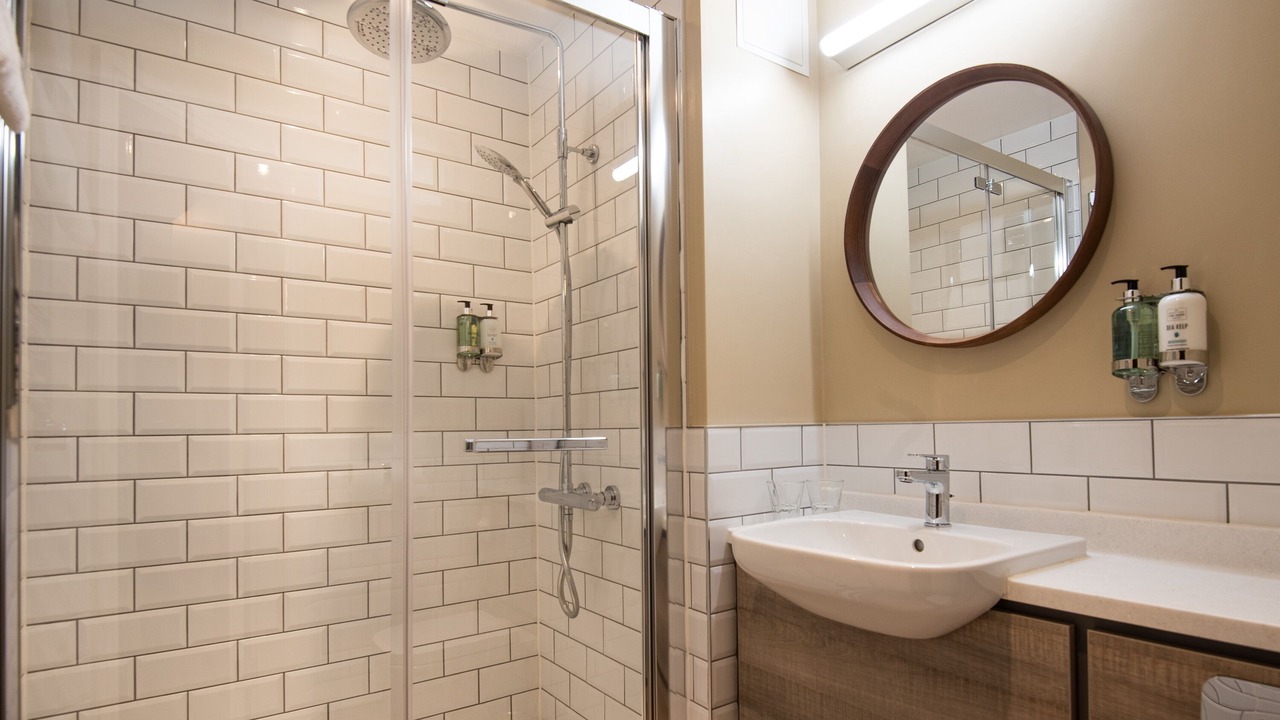 Photo of Others in Briggswath