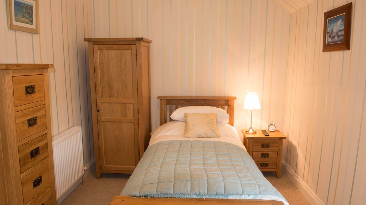 Photo of Bedroom in Lockerbie